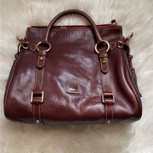 Dooney and bourke small satchel